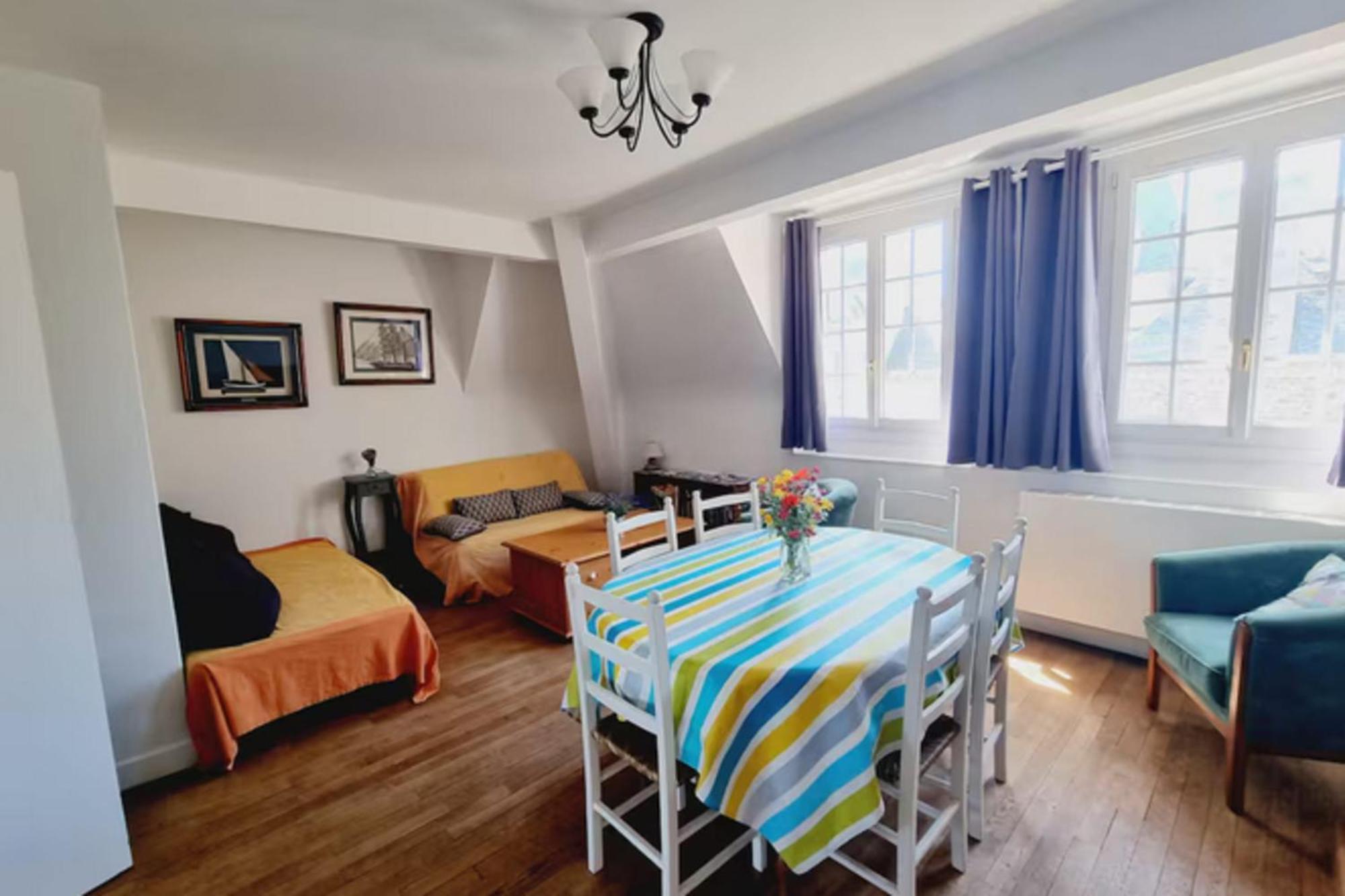 Apartment Charming 3 Near The Of Saint-Malo